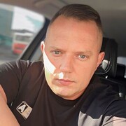 ,   Denis, 31 ,   ,   