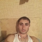  ,   Armen, 35 ,   