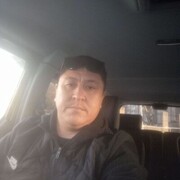  ,   Erik, 39 ,   ,   