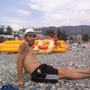  ,  Vardan, 38