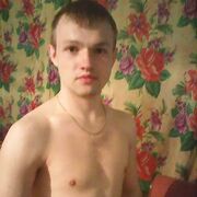  ,  Kolya, 31