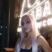  , 