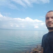  Varpalota,   Andrii, 32 ,   ,   , 