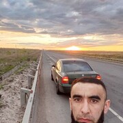  ,  Maks, 37