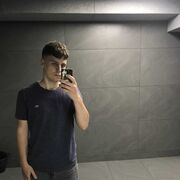  ,   Vlad, 32 ,   ,   