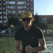  ,   Maks, 27 ,   ,   , c 
