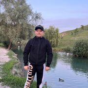  ,  Artyom, 24