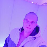  Leetza,  Ihor, 32