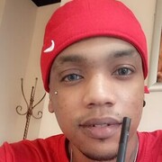  ,   Kevin, 27 ,   ,   