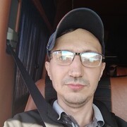  ,   Maxim, 29 ,   ,   , c 