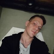  ,  Maxim, 35