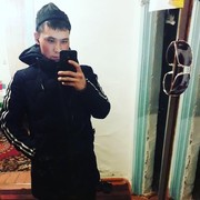  ,  Muhamet, 27