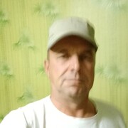  ,   Maksim, 47 ,   