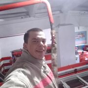  ,  Alex, 26
