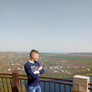  ,   Constantin, 28 ,   , 
