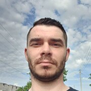  ,   Denis, 32 ,   ,   , c 