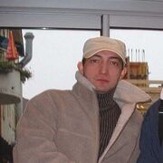  ,   Pasha, 54 ,   c 