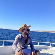  ,   Arman, 28 ,   ,   