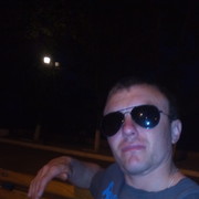  ,   Mihail, 36 ,   