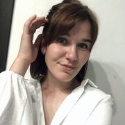  ,  Alexandra, 28