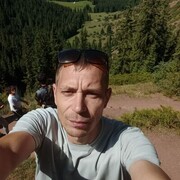  ,   Pavel, 40 ,   ,   