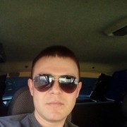  ,   Viktor, 37 ,   ,   , c 