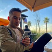  ,   Enis, 33 ,   ,   