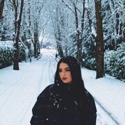  , 