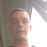 ,   Leoneed, 32 ,   ,   