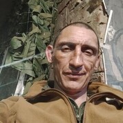 � �� ���