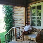  ,   Viktor, 41 ,   ,   