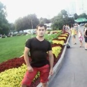  ,   Jenea, 40 ,  