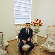  ,   Oybek, 33 ,     , 