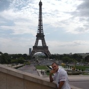  Palais-Bourbon,   Artyom, 49 ,  