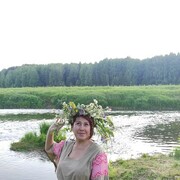 ,   Elvira, 44 ,     