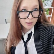  ,   Dalila, 18 ,   ,   