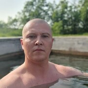  ,   Mikhail, 40 ,   ,   , c , 
