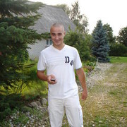  ,   Toms, 34 ,   