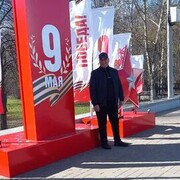  ,  Elnur, 42