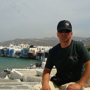  ,  Nikos, 44