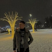  ,  Nikita, 25