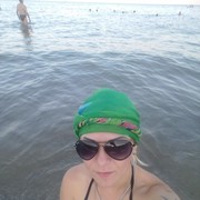  ,   Julia, 40 ,   ,   , c 