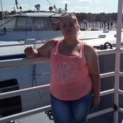  ,   Marina, 27 ,   c 