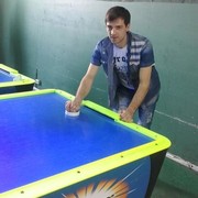  ,   Ruslan, 40 ,   ,   , c 