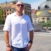  ,   Alex, 41 ,   ,   , c 