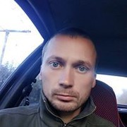  ,  Serhii, 32
