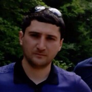  -,  Hayk, 33