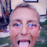  ,  Artur, 34