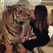  ,  Sakina, 25