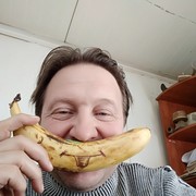  ,   Valentin, 49 ,   , 